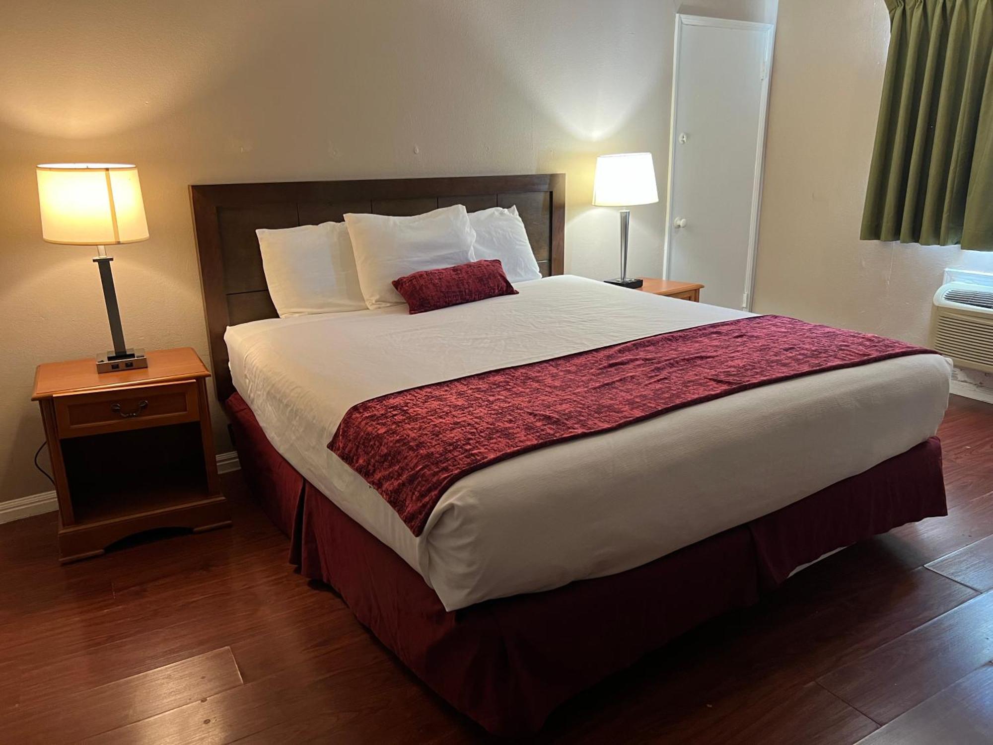 Hometown Inn North Hills San Fernando Ngoại thất bức ảnh